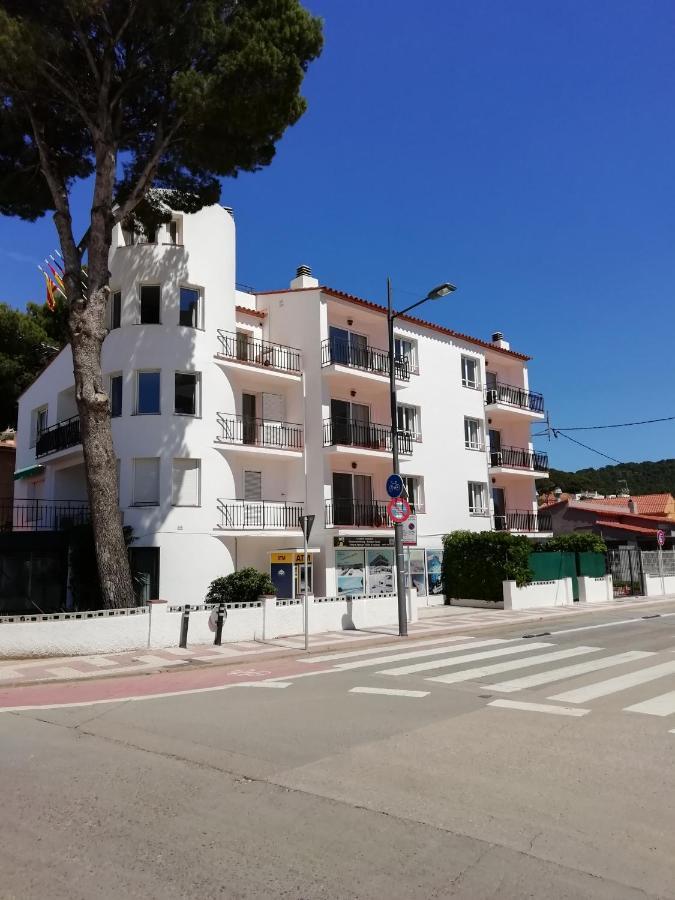 Trill Noray Apartamentos L'Estartit Exterior foto